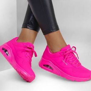 ❌ SOLD  Women’s Skechers Street Uno - Night Shades Hot Pink Size 10. NWT